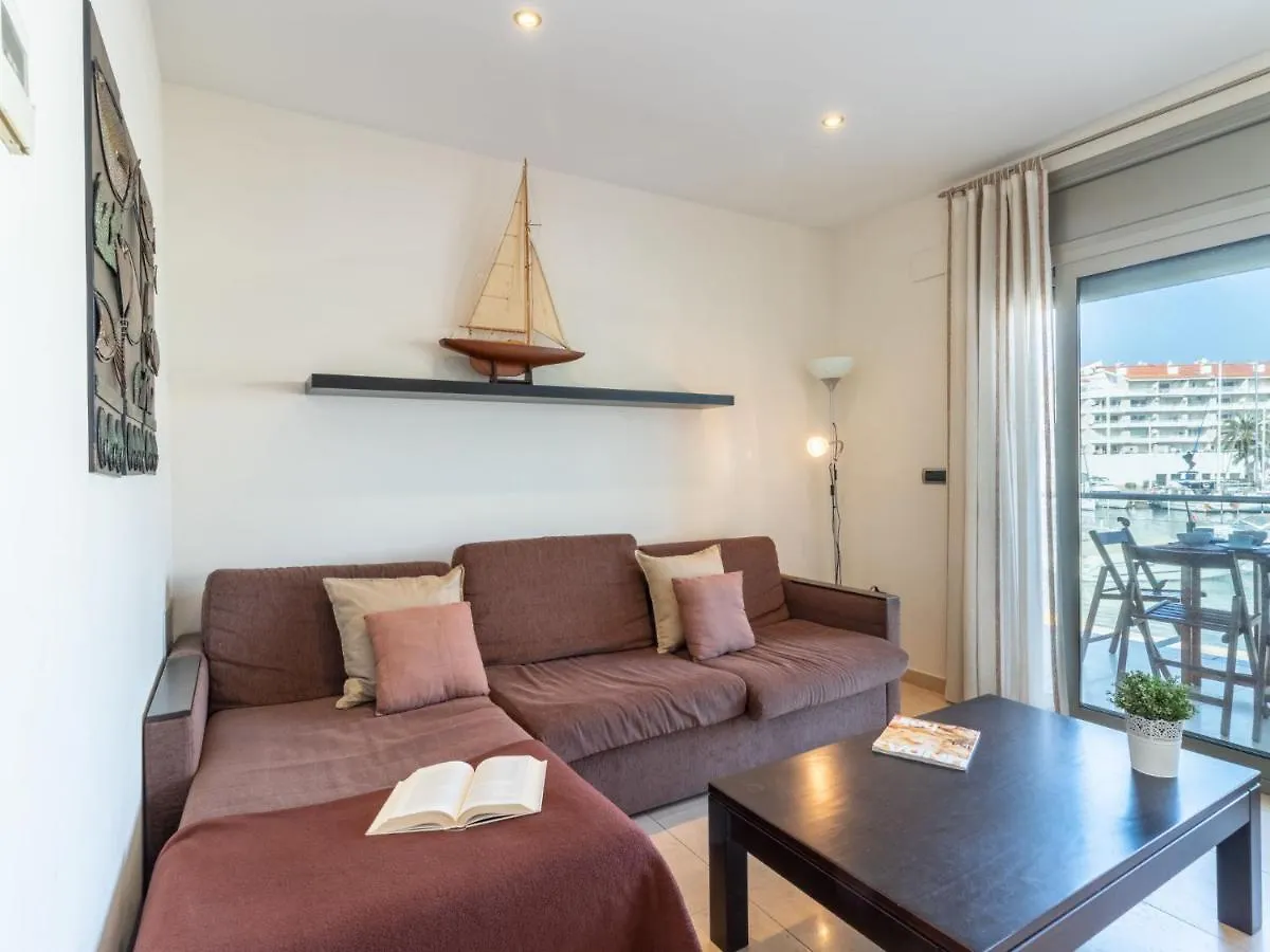 Apartment Del Port-3 By Interhome